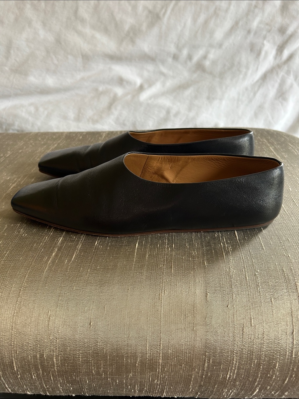 The Row Black Leather Square-Toe Slip-On Flats Size 38 7 - Picture 7 of 9